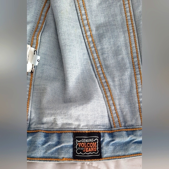 Volcom High Strung Vest - Picture 9 of 11